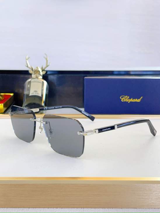 Picture of Chopard Sunglasses _SKUfw80048721fw